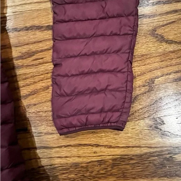 PATAGONIA Women's ALPLIGHT DOWN JACKET Dark Ruby Size LARGE - Picture 5 of 14